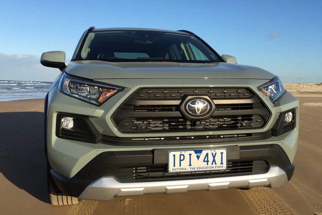 toyota-rav4-edge-awd-suv-2019-review