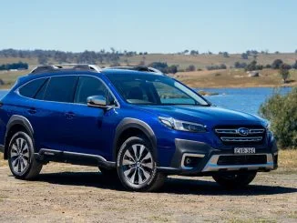 2023 Subaru Outback Touring XT Sapphire Blue front qtr