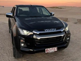 2023 Isuzu D Max LS U + front